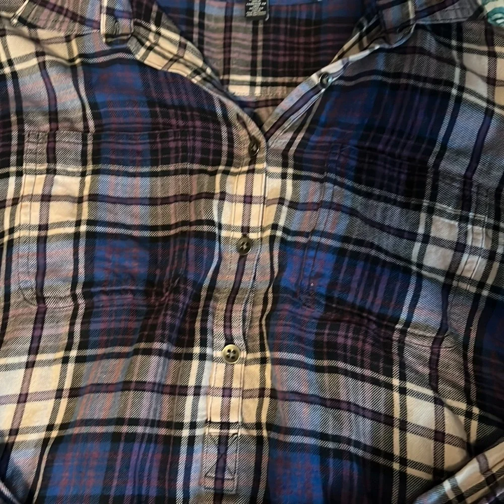 Chaps 3/4 button down - Picture 3 of 7